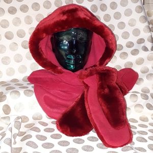 Hooded scarf and matching mitts